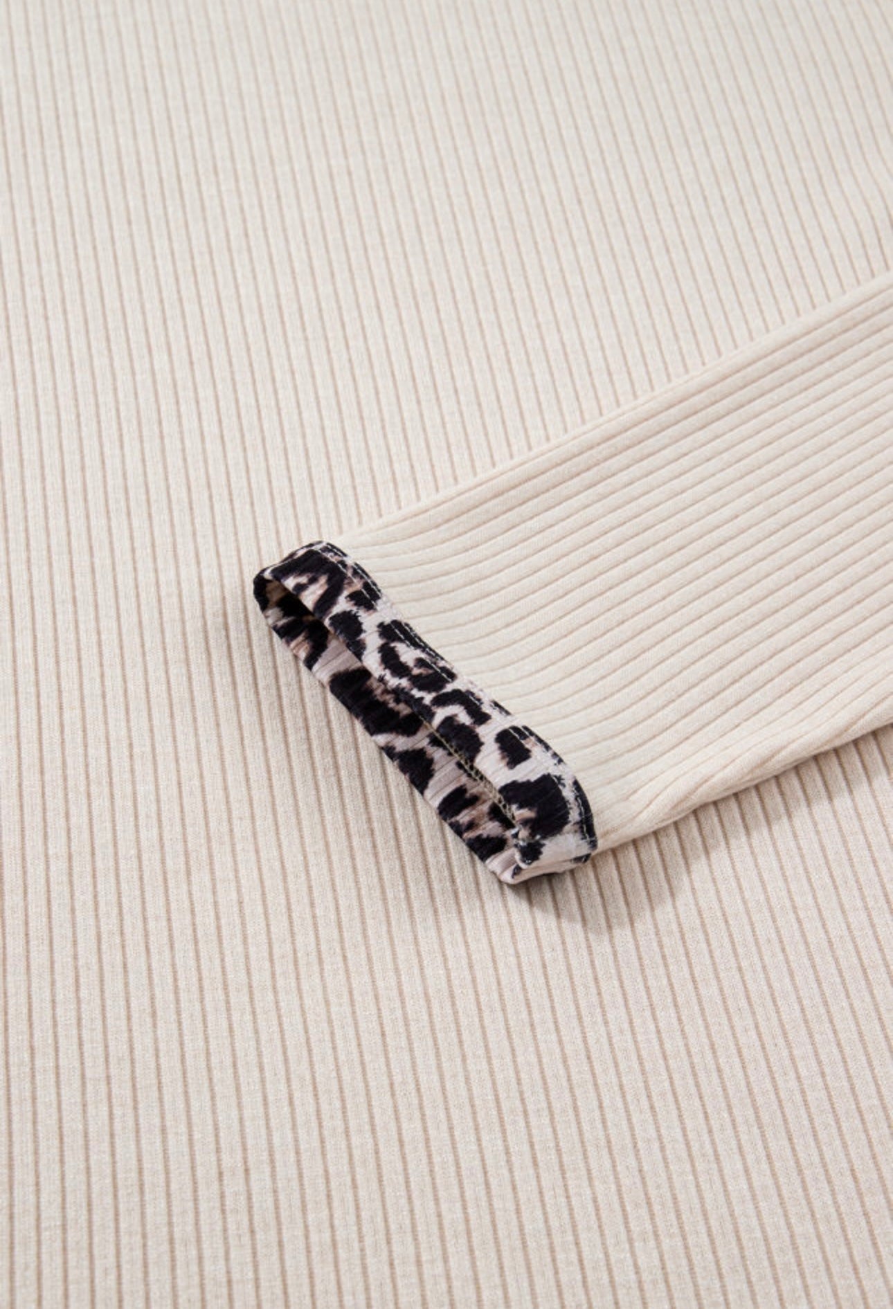 Parchment Ribbed Contrast Leopard Edge Round Neck Plus Knit Top