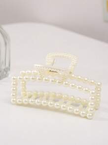 1 X Women's Plastic Square Grip Clip Stylish Back Of Head Hair Claw Suitable For Everyday Use Elegant
