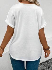 V-Neck Bat Short-Sleeved T-Shirt- Plus Size