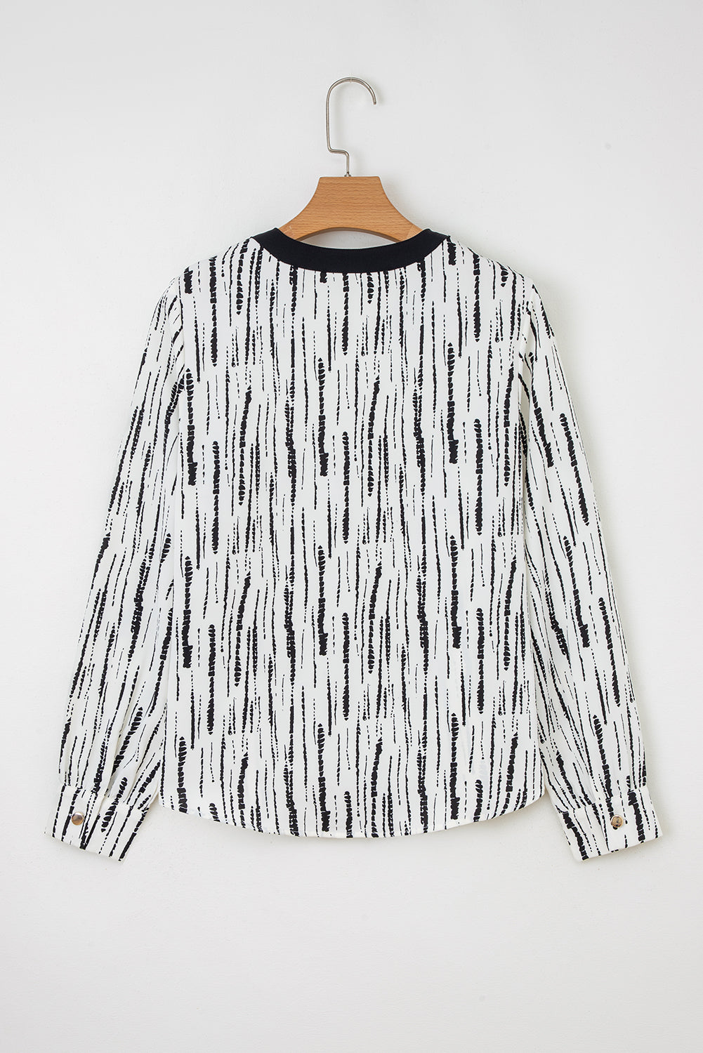 Black Spring and Autumn Abstract Print V-neck Long-sleeve Blouse
