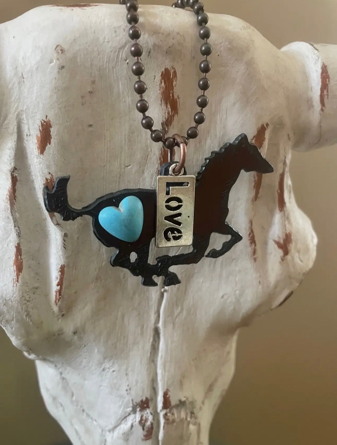 Horse necklace