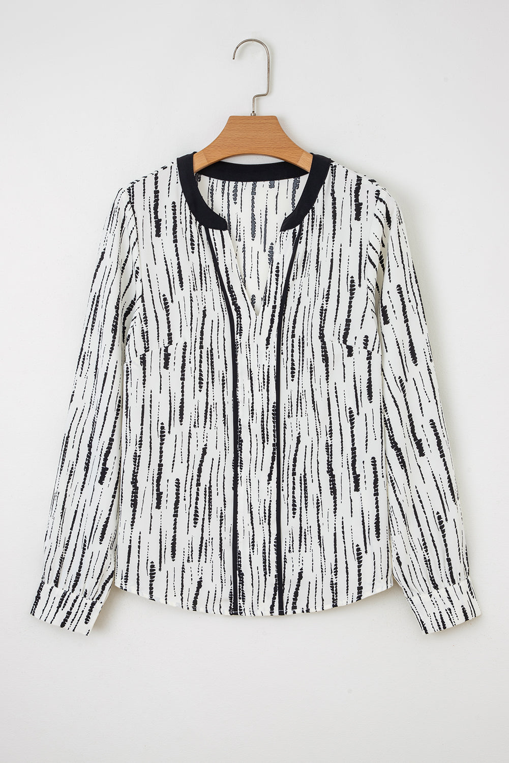 Black Spring and Autumn Abstract Print V-neck Long-sleeve Blouse