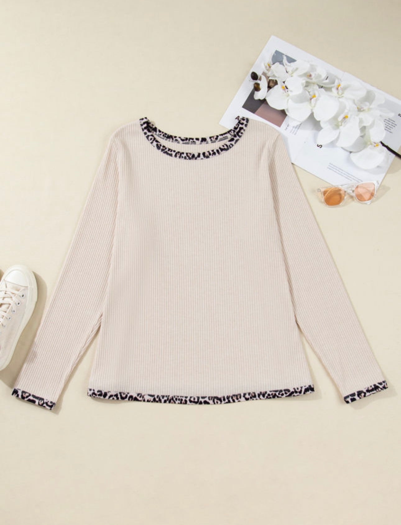 Parchment Ribbed Contrast Leopard Edge Round Neck Plus Knit Top