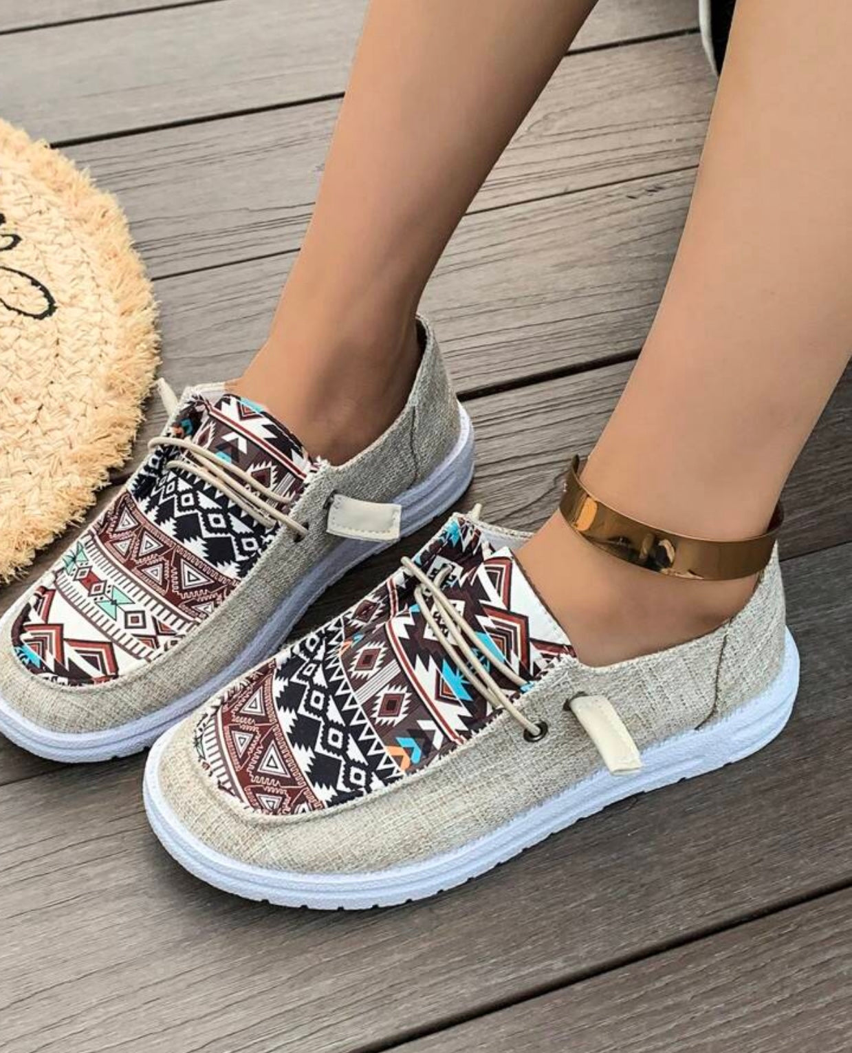 Women’s Round Toe Canvas Aztec pattern Flat Shoe