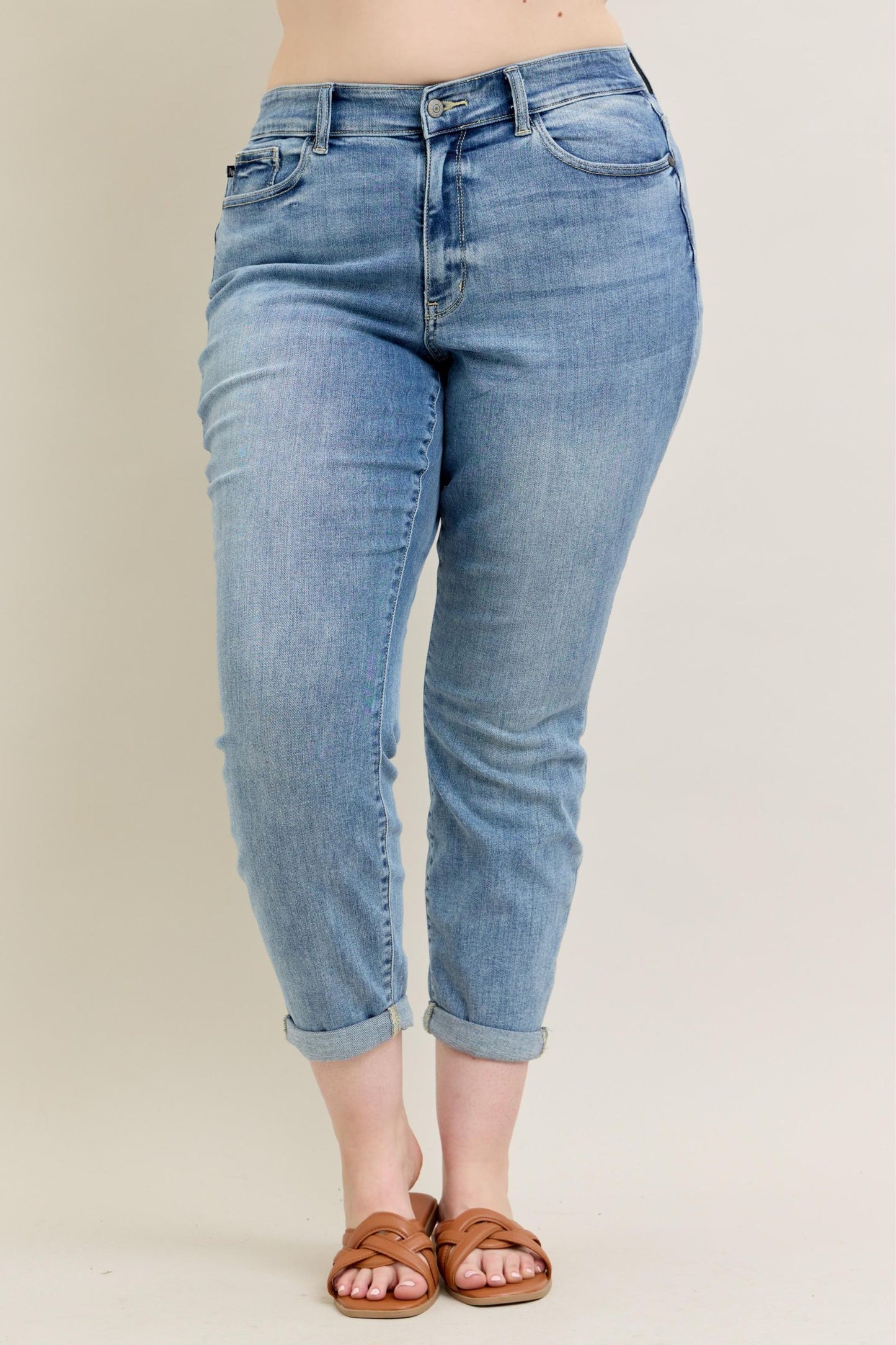 Judy Blue Mid Rise Bleach Wash Boyfriend- Reg & Plus Size